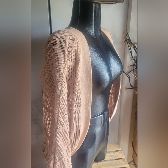 2B Bebe Tan Colored Open Front Cropped Cardigan S - Picture 2 of 6